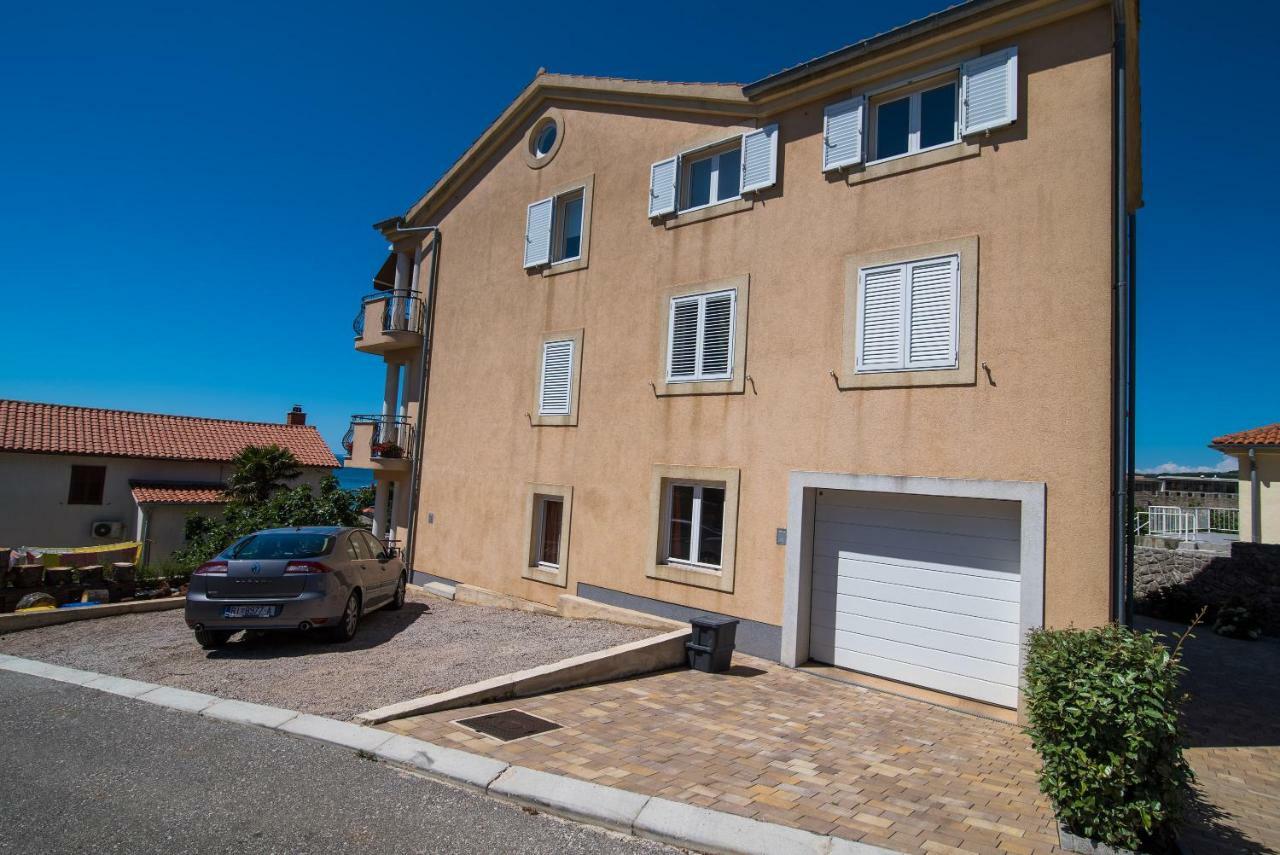 Franko & Ana Apartments Krk Town Bagian luar foto