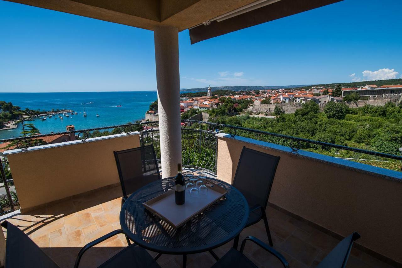 Franko & Ana Apartments Krk Town Bagian luar foto