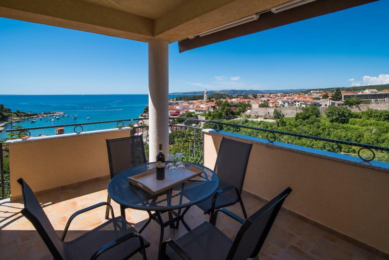 Franko & Ana Apartments Krk Town Bagian luar foto