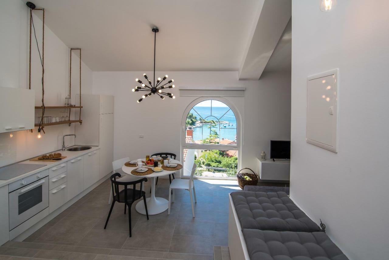 Franko & Ana Apartments Krk Town Bagian luar foto