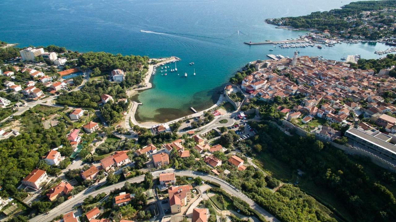 Franko & Ana Apartments Krk Town Bagian luar foto